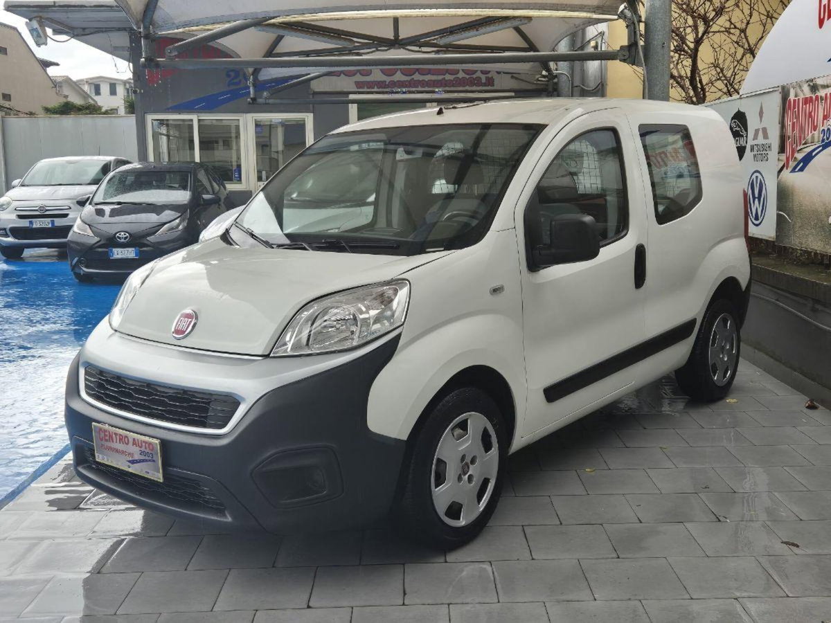 Fiat Fiorino 1.3 MJT 95CV Combinato (8)