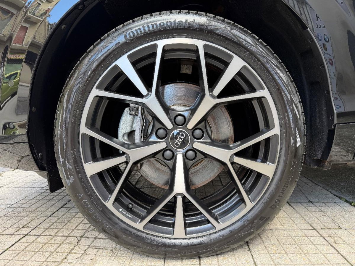 Audi Q3 Sportback 35 TDI quattro S tronic S line edition (13)