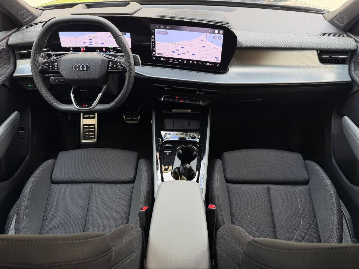 Audi Q3 Sportback 35 TDI quattro S tronic S line edition (17)