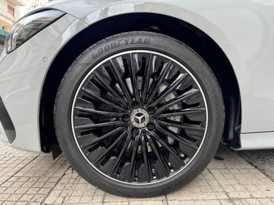 Mercedes-Benz CLE Coupé 220 d AMG Line Premium Plus auto (13)