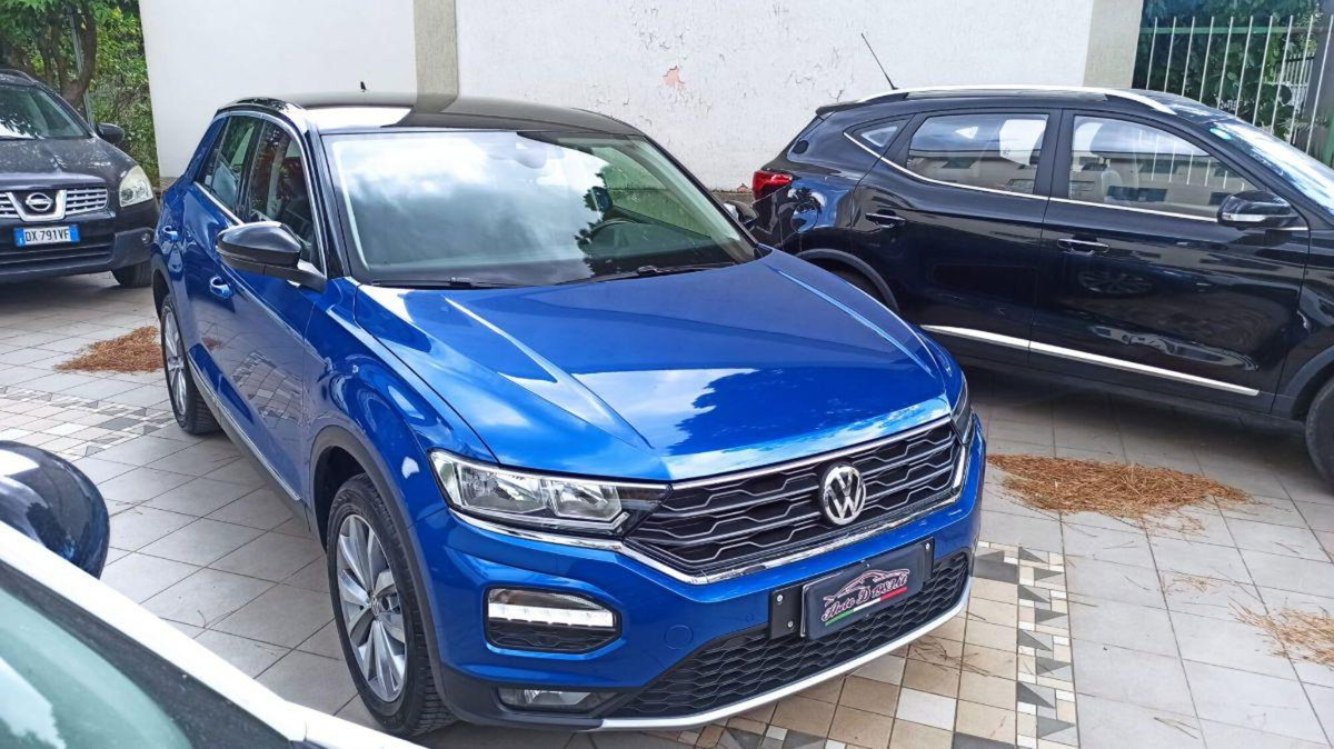 Volkswagen T-Roc 1.6 TDI SCR Advanced BlueMotion Technology (2)