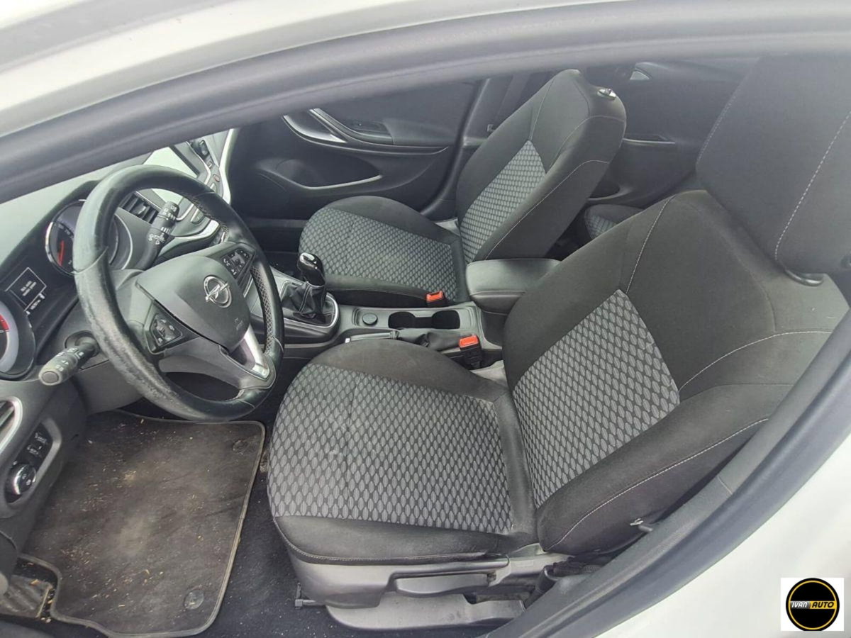 Opel Astra Station Wagon 1.6 CDTi 136CV Start&Stop Sports Innovation (18)