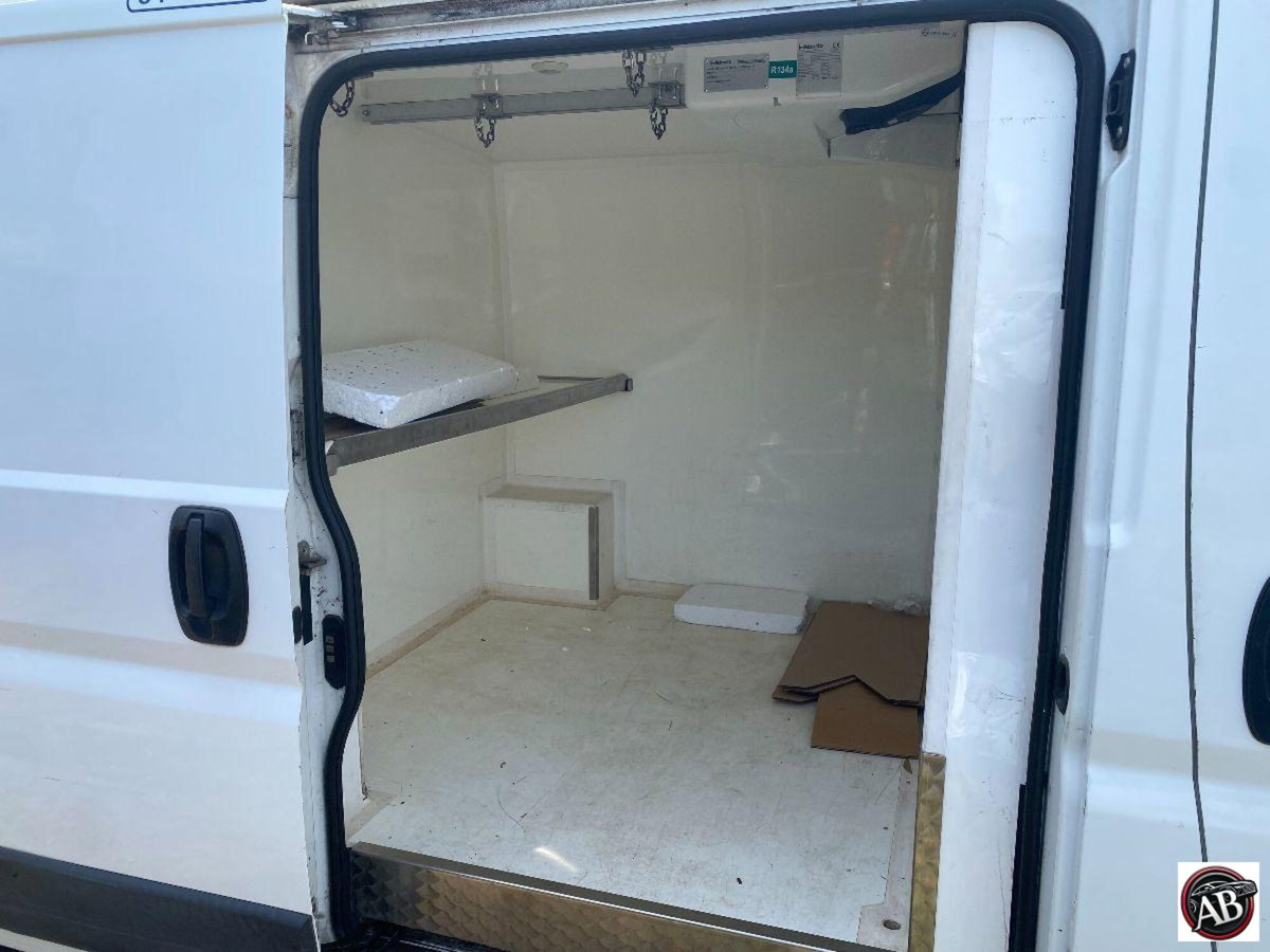 Peugeot Boxer Furgone 270CS 2.0i cat PC-TA Furgone (12)