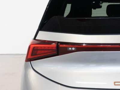 Cupra Born Born 58kWh 204CV (10)