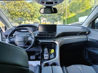 Peugeot 3008 BlueHDi 130 S&S EAT8 Allure Pack (3)