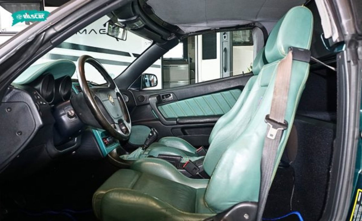 Alfa Romeo Spider 2.0i 16V Twin Spark cat (14)