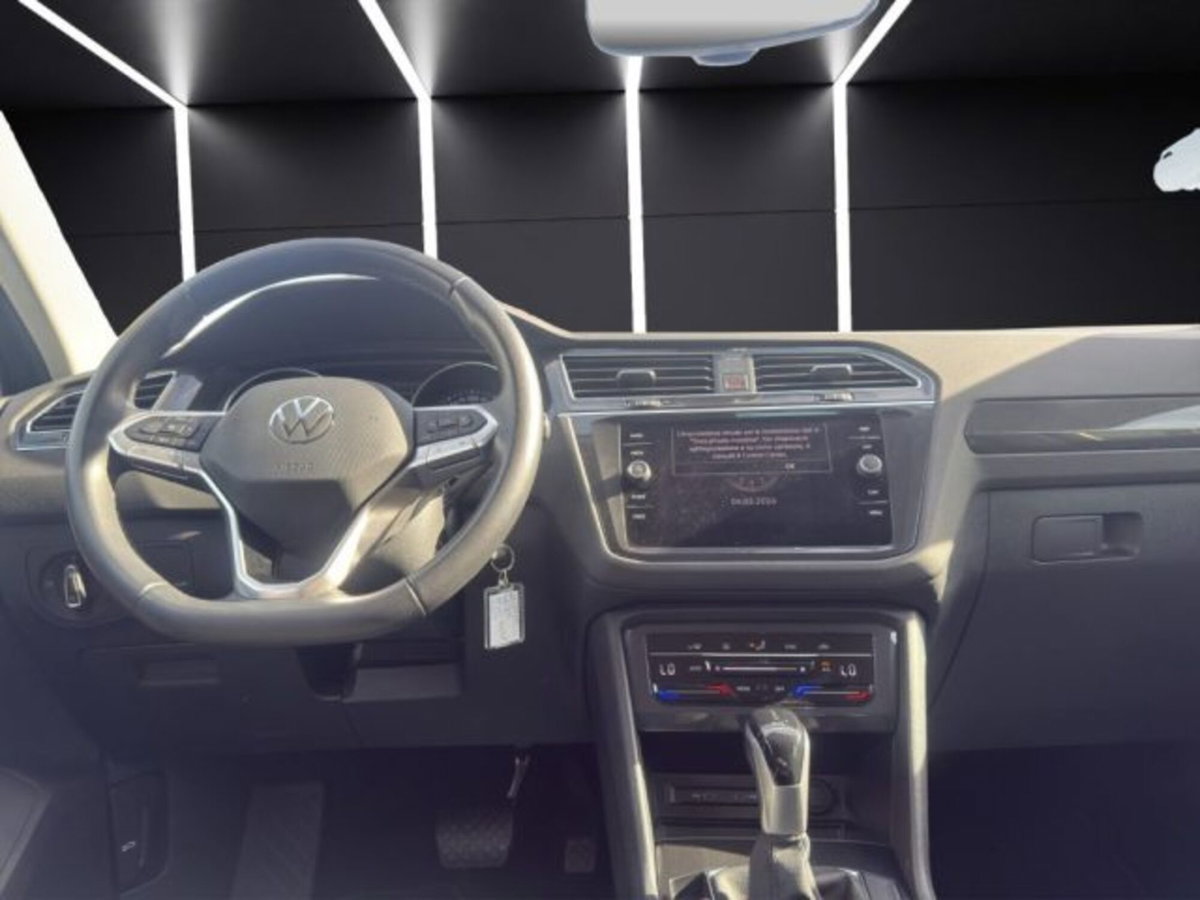 Volkswagen Tiguan 2.0 TDI 150 CV SCR DSG 4MOTION Life (14)