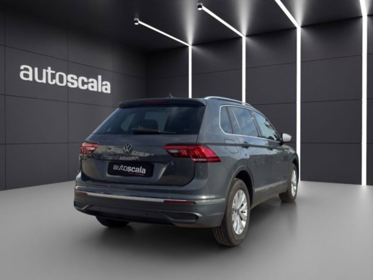 Volkswagen Tiguan 2.0 TDI 150 CV SCR DSG 4MOTION Life (5)
