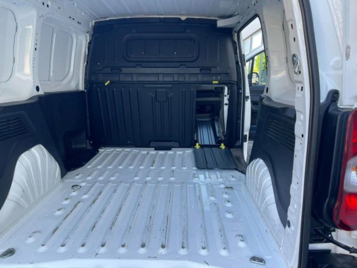 Peugeot Partner Furgone BlueHDi 100 PL Furgone Pro (9)