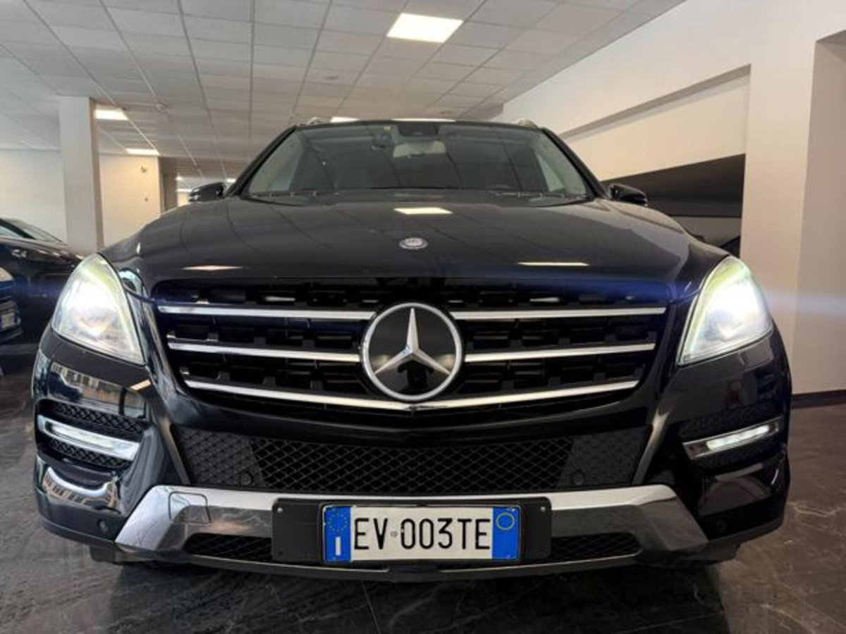 Mercedes-Benz Classe ML 350 BlueTEC 4Matic Premium (10)