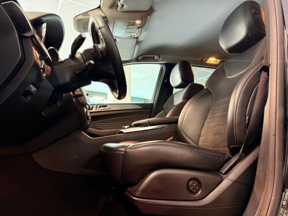 Mercedes-Benz Classe ML 350 BlueTEC 4Matic Premium (2)