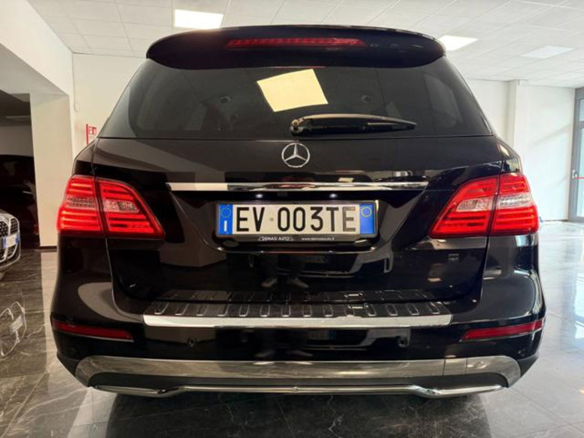 Mercedes-Benz Classe ML 350 BlueTEC 4Matic Premium (5)