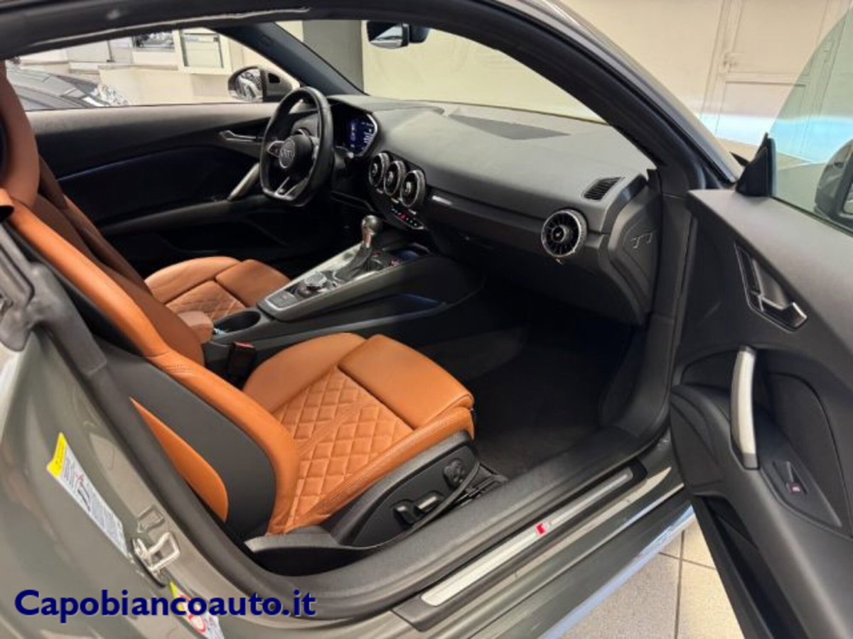 Audi TT Coupé 40 TFSI S tronic (10)