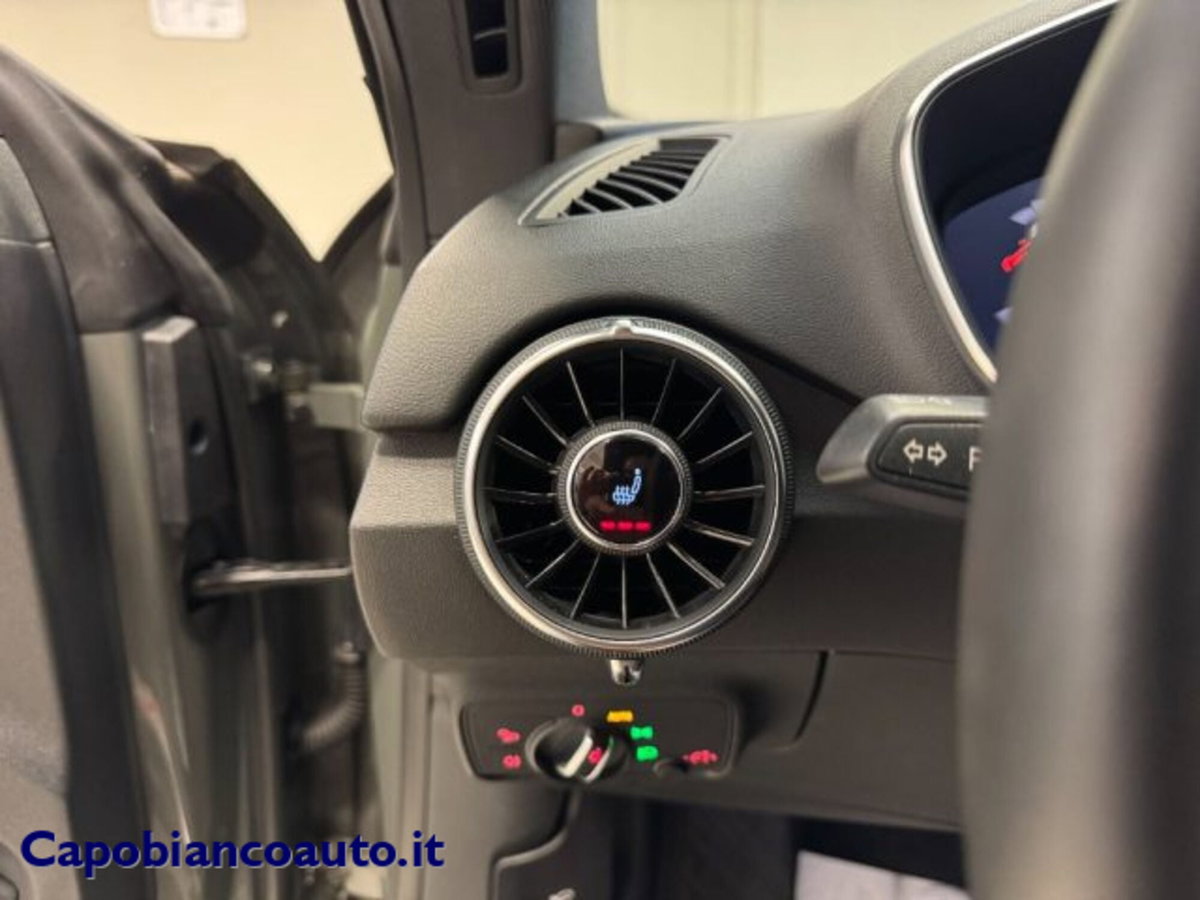Audi TT Coupé 40 TFSI S tronic (16)