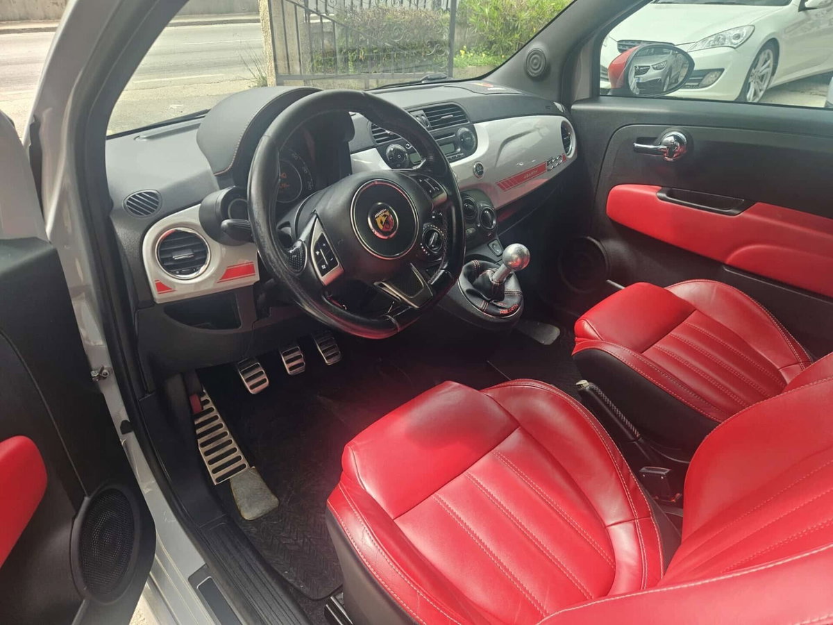 Abarth 500 1.4 Turbo T-Jet (6)