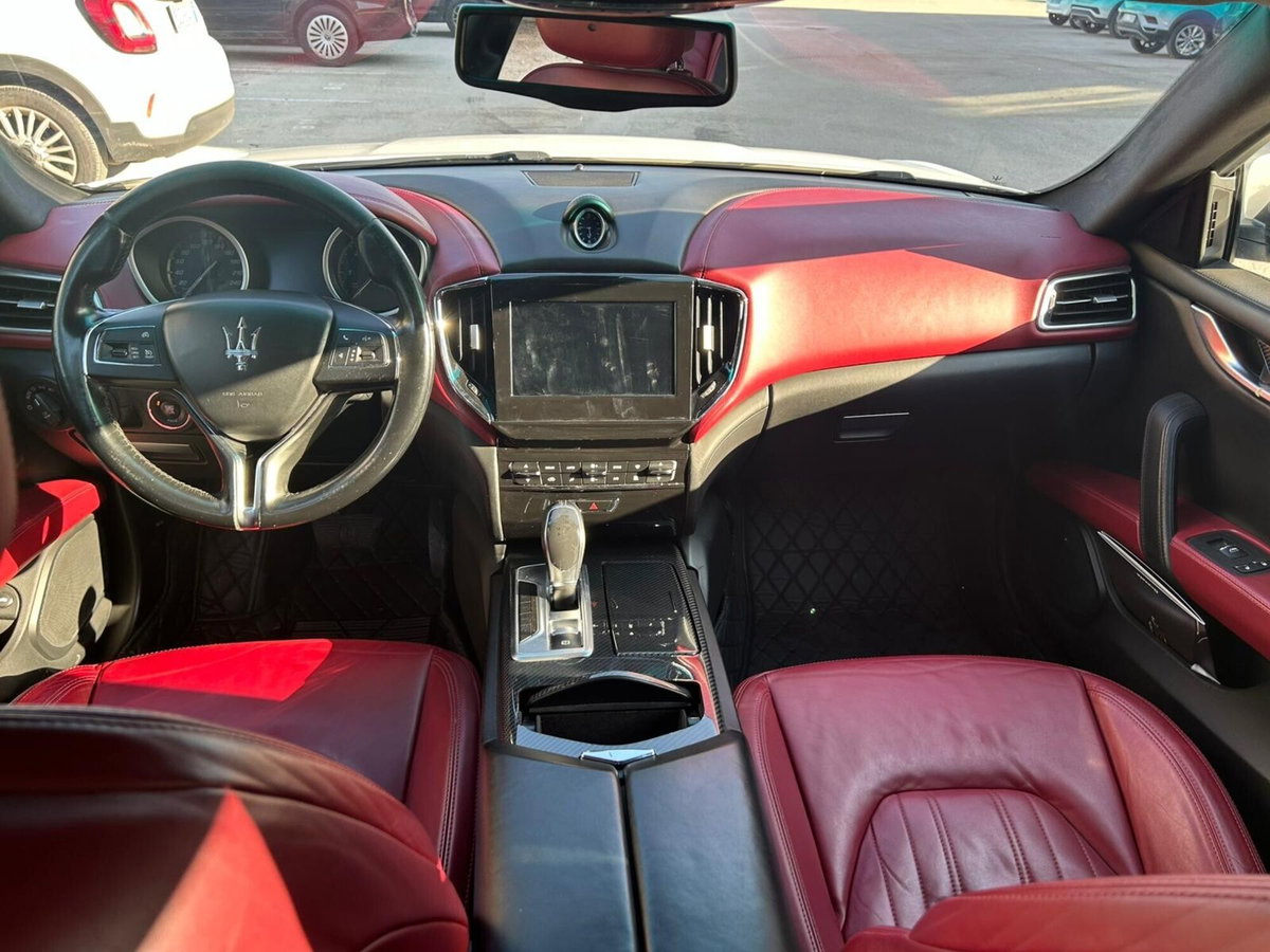 Maserati Ghibli Ghibli V6 Diesel (5)