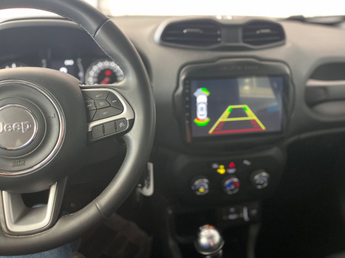 Jeep Renegade 1.6 Mjt 130 CV Longitude (9)