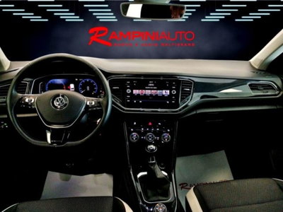 Volkswagen T-Roc 2.0 TDI SCR 150 CV DSG 4MOTION Sport BlueMotion Tech. (13)