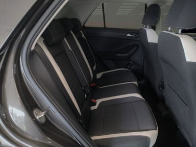 Volkswagen T-Roc 2.0 TDI SCR 150 CV DSG 4MOTION Sport BlueMotion Tech. (17)
