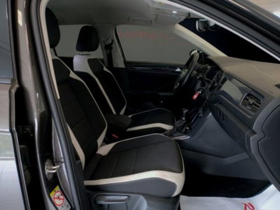Volkswagen T-Roc 2.0 TDI SCR 150 CV DSG 4MOTION Sport BlueMotion Tech. (18)