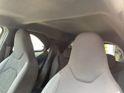 Toyota Aygo X 1.0 VVT-i 72 CV 5 porte Limited S-CVT (9)