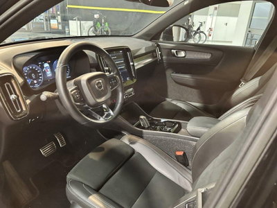 Volvo XC40 T5 Recharge Plug-in Hybrid R-design (7)