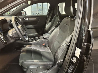 Volvo XC40 T5 Recharge Plug-in Hybrid R-design (8)