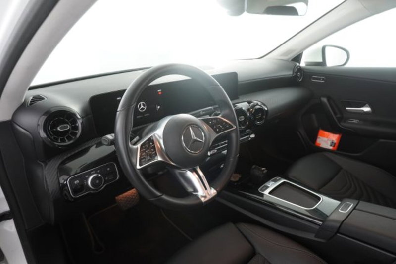 Mercedes-Benz Classe A 180 d Advanced auto