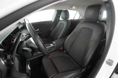 Mercedes-Benz Classe A 180 d Advanced auto (2)