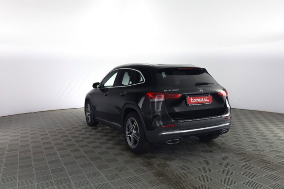 Mercedes-Benz CLA Shooting Brake 180 d Automatic Shooting Brake Premium (6)