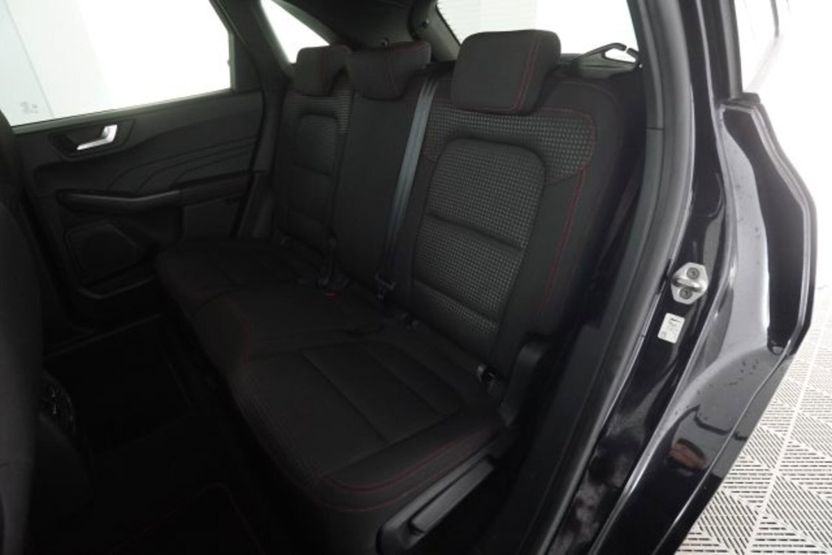 Ford Kuga 2.5 Plug In Hybrid 225 CV CVT 2WD ST-Line (10)