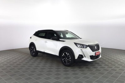 Peugeot 2008 BlueHDi 100 S&S GT Line (2)
