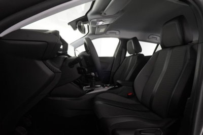 Peugeot 2008 PureTech 130 S&S Allure Pack (2)