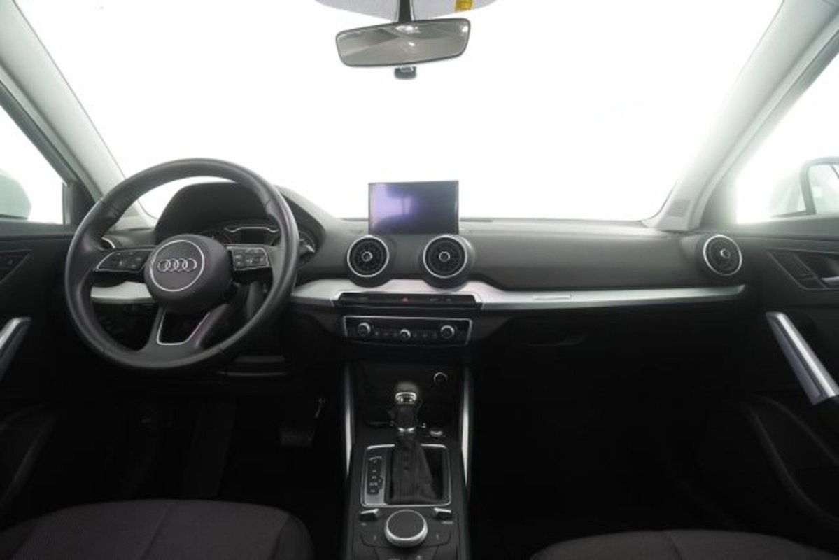 Audi Q2 Q2 30 TDI S tronic Business (12)