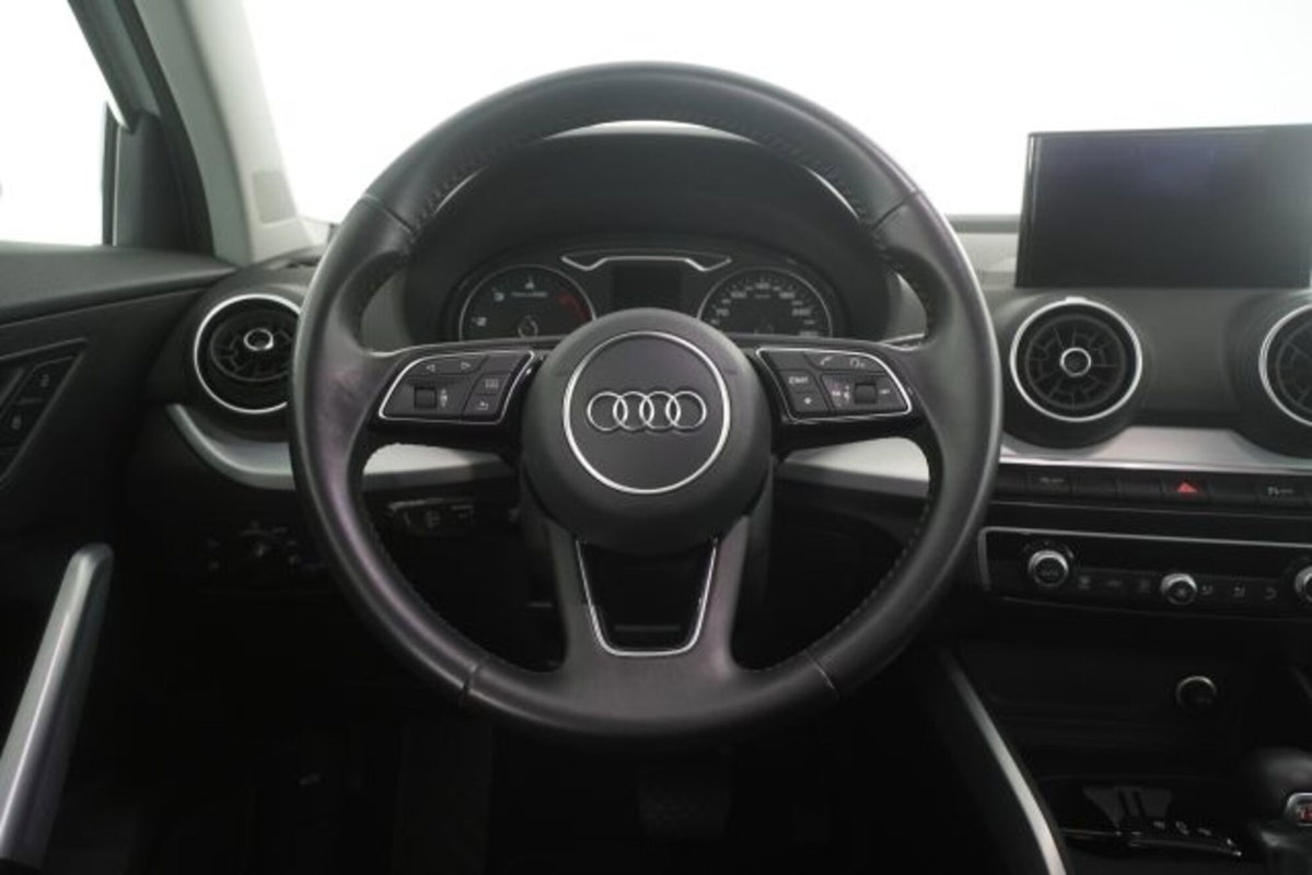 Audi Q2 Q2 30 TDI S tronic Business (13)