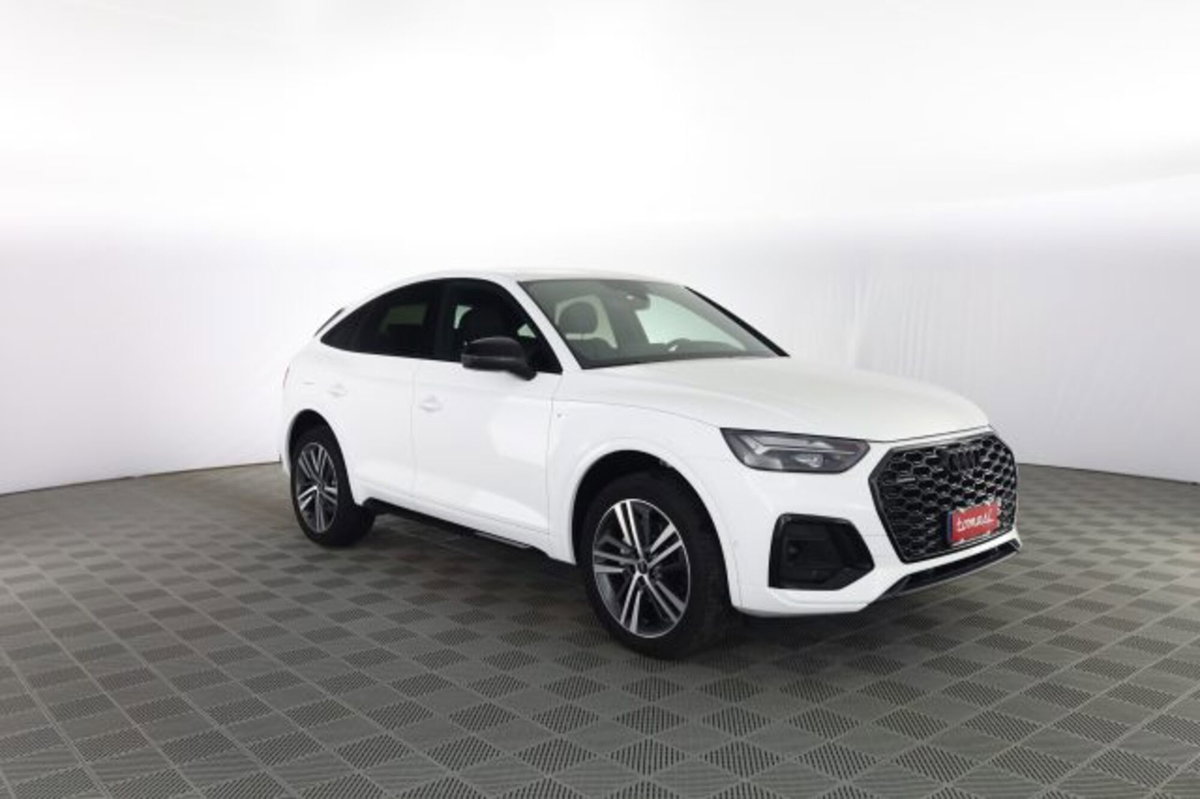 Audi Q5 Sportback 40 2.0 tdi mhev 12V S line Plus quattro s-tronic (2)