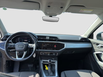 Audi Q3 35 TDI quattro S tronic Business Advanced (11)
