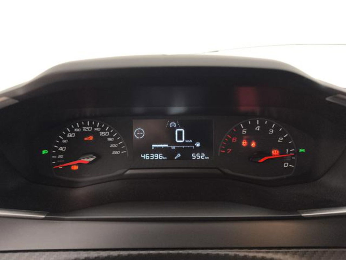 Peugeot 208 1.2 puretech Active s&s 75cv (13)