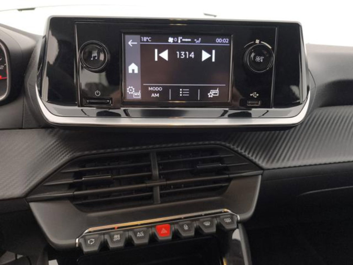 Peugeot 208 1.2 puretech Active s&s 75cv (14)