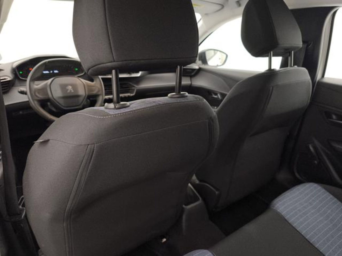 Peugeot 208 1.2 puretech Active s&s 75cv (17)