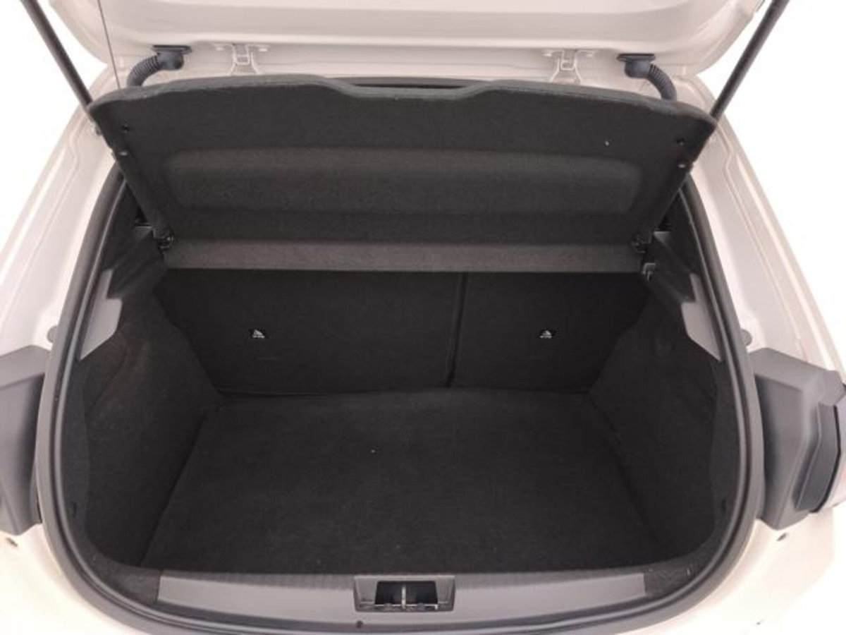 Peugeot 208 1.2 puretech Active s&s 75cv (20)