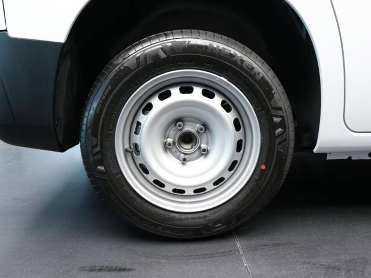 Citroen Berlingo Furgone BlueHDi 100 Van M Club (6)