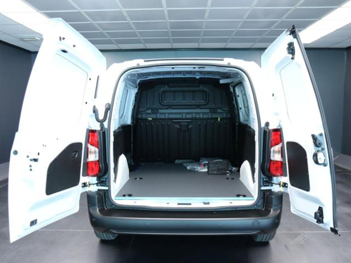 Citroen Berlingo Furgone BlueHDi 100 Van M Club (7)