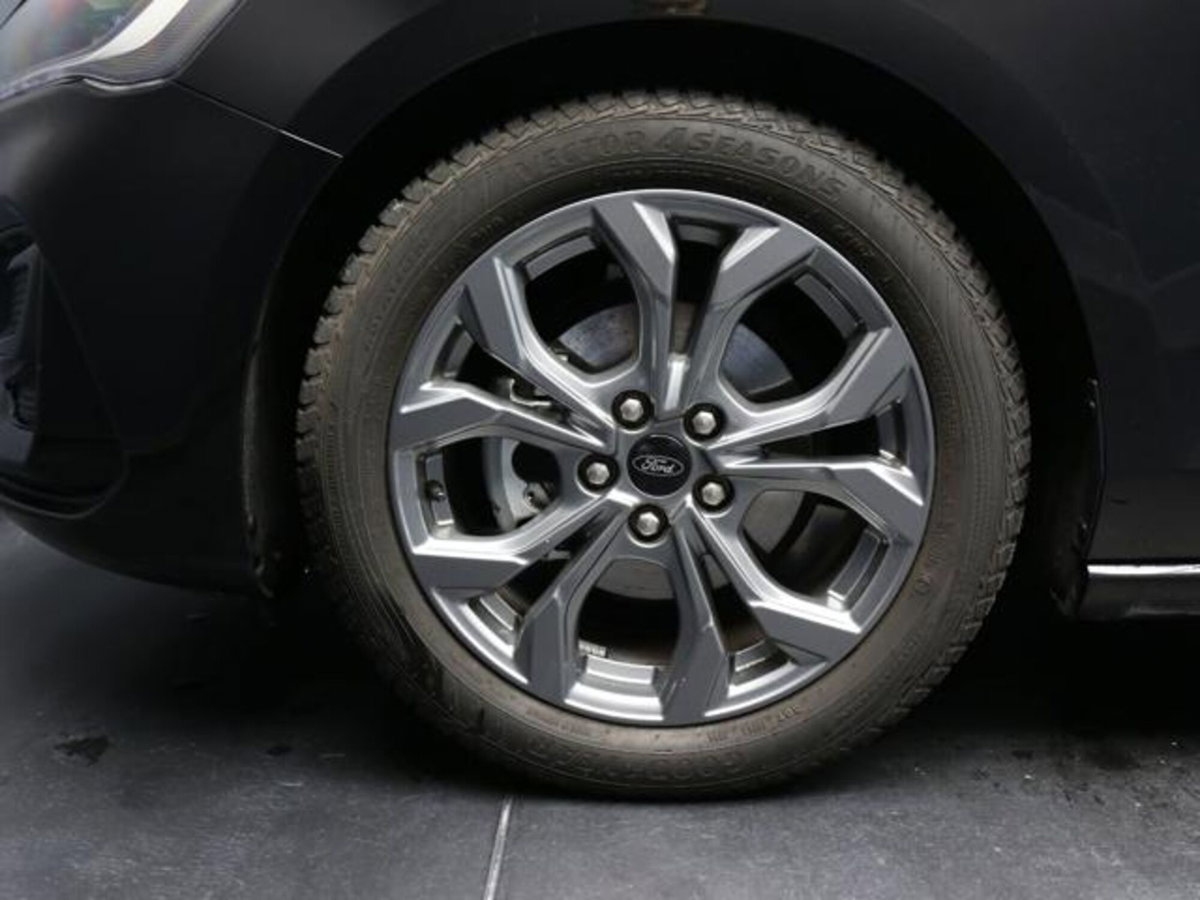 Ford Focus 1.0 EcoBoost Hybrid 155 CV 5p. ST-Line (7)