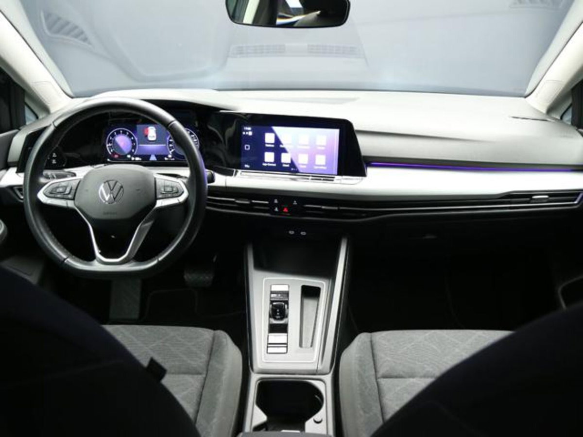 Volkswagen Golf Variant 1.0 eTSI EVO DSG Life (12)