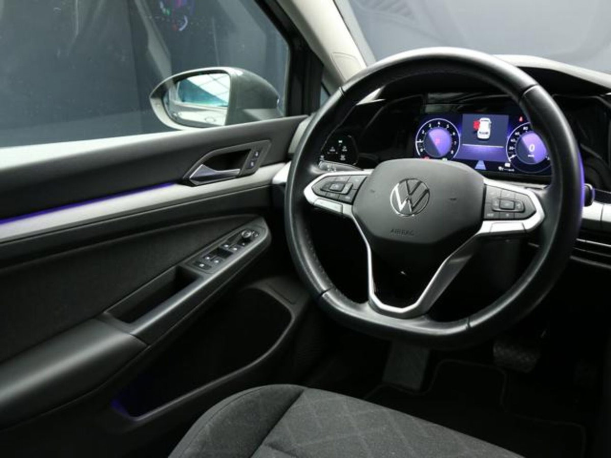 Volkswagen Golf Variant 1.0 eTSI EVO DSG Life (13)
