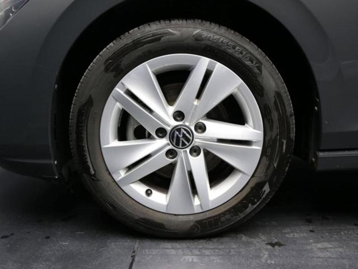 Volkswagen Golf Variant 1.0 eTSI EVO DSG Life (5)