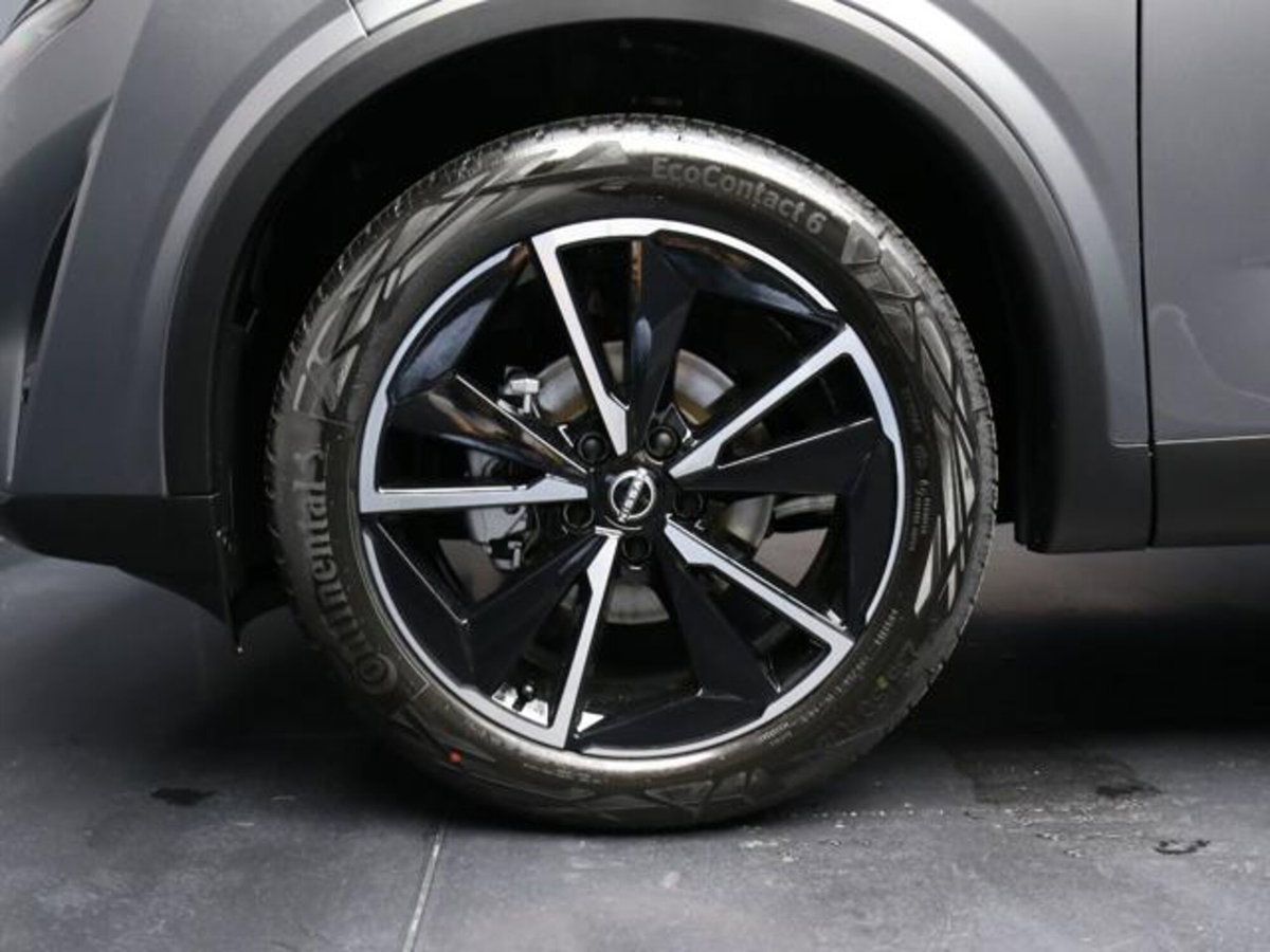 Nissan Qashqai 1.3 mhev Tekna 4wd 158cv xtronic (5)