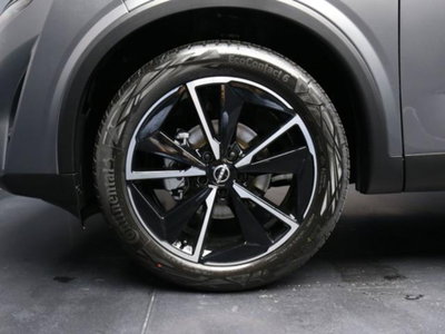 Nissan Qashqai 1.3 mhev Tekna 4wd 158cv xtronic (5)