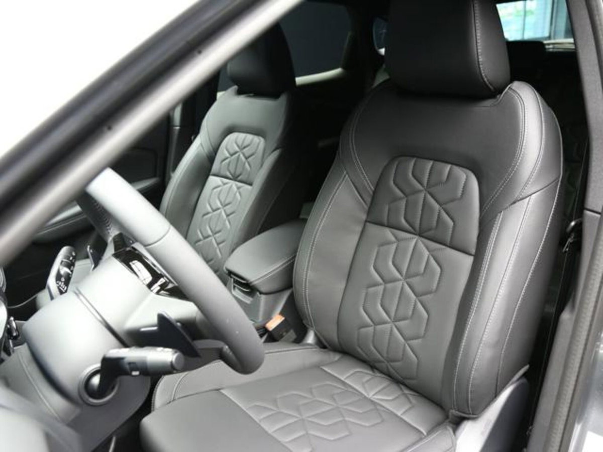 Nissan Qashqai 1.3 mhev Tekna 4wd 158cv xtronic (9)